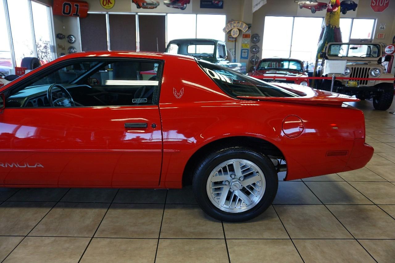 Pontiac Firebird  1991