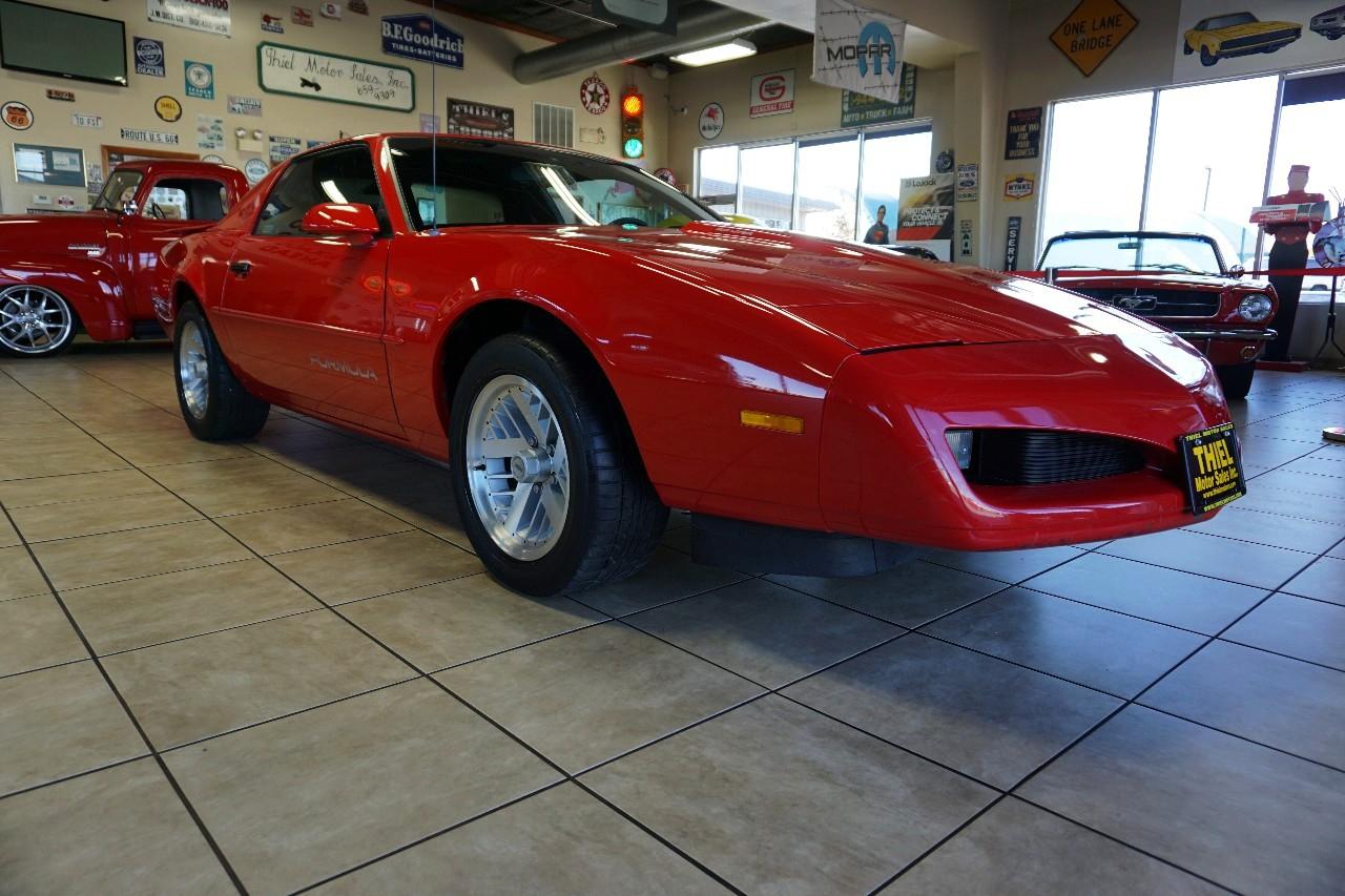 Pontiac Firebird  1991