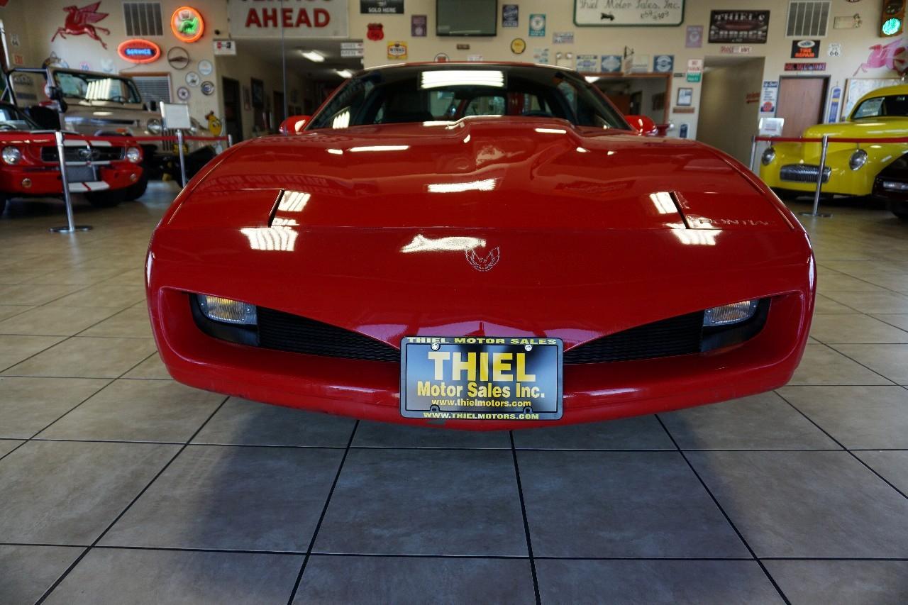 Pontiac Firebird  1991