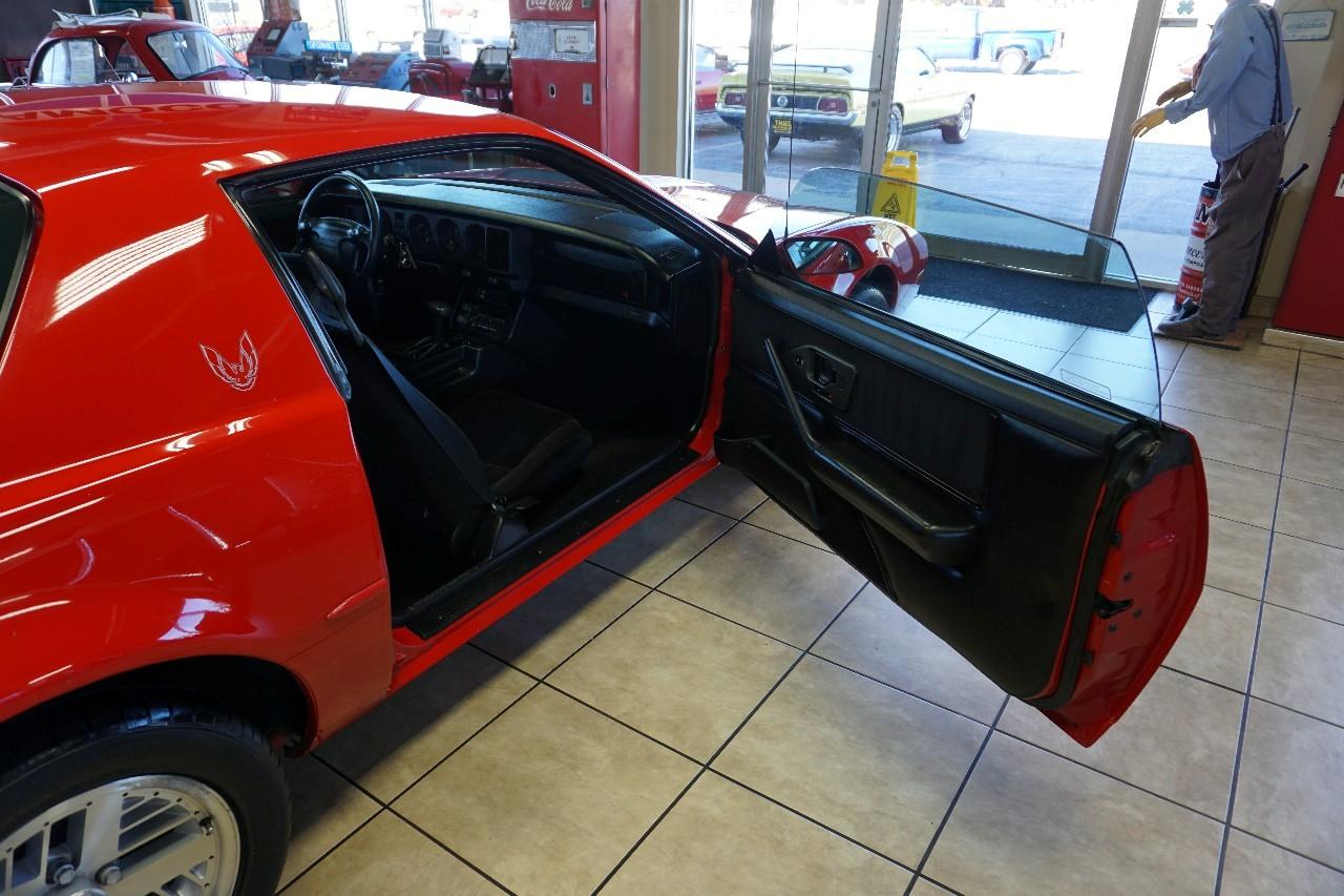 Pontiac Firebird  1991