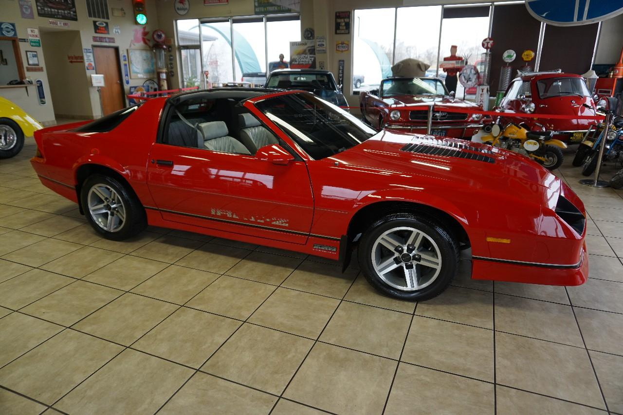 Chevrolet Camaro  1987