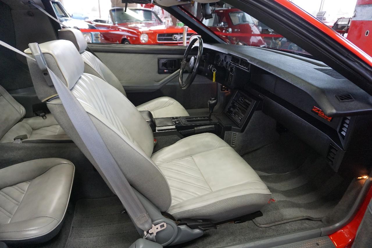 Chevrolet Camaro  1987