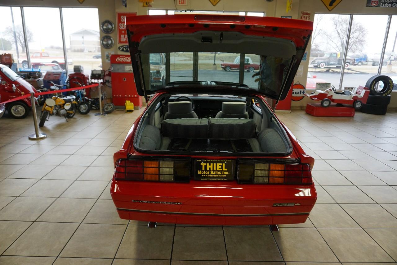 Chevrolet Camaro  1987