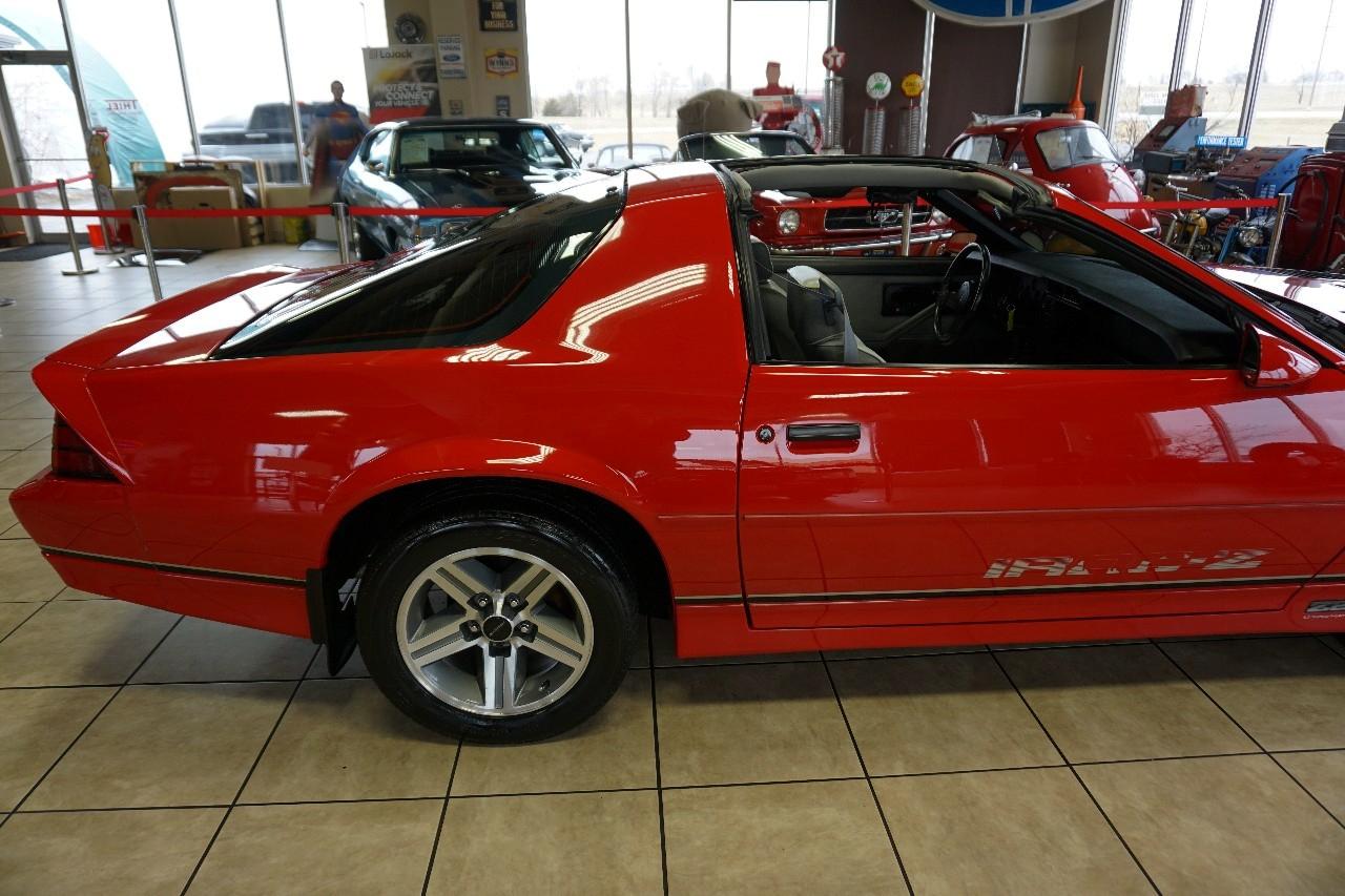 Chevrolet Camaro  1987