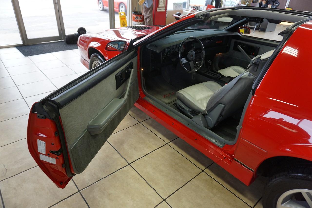 Chevrolet Camaro  1987