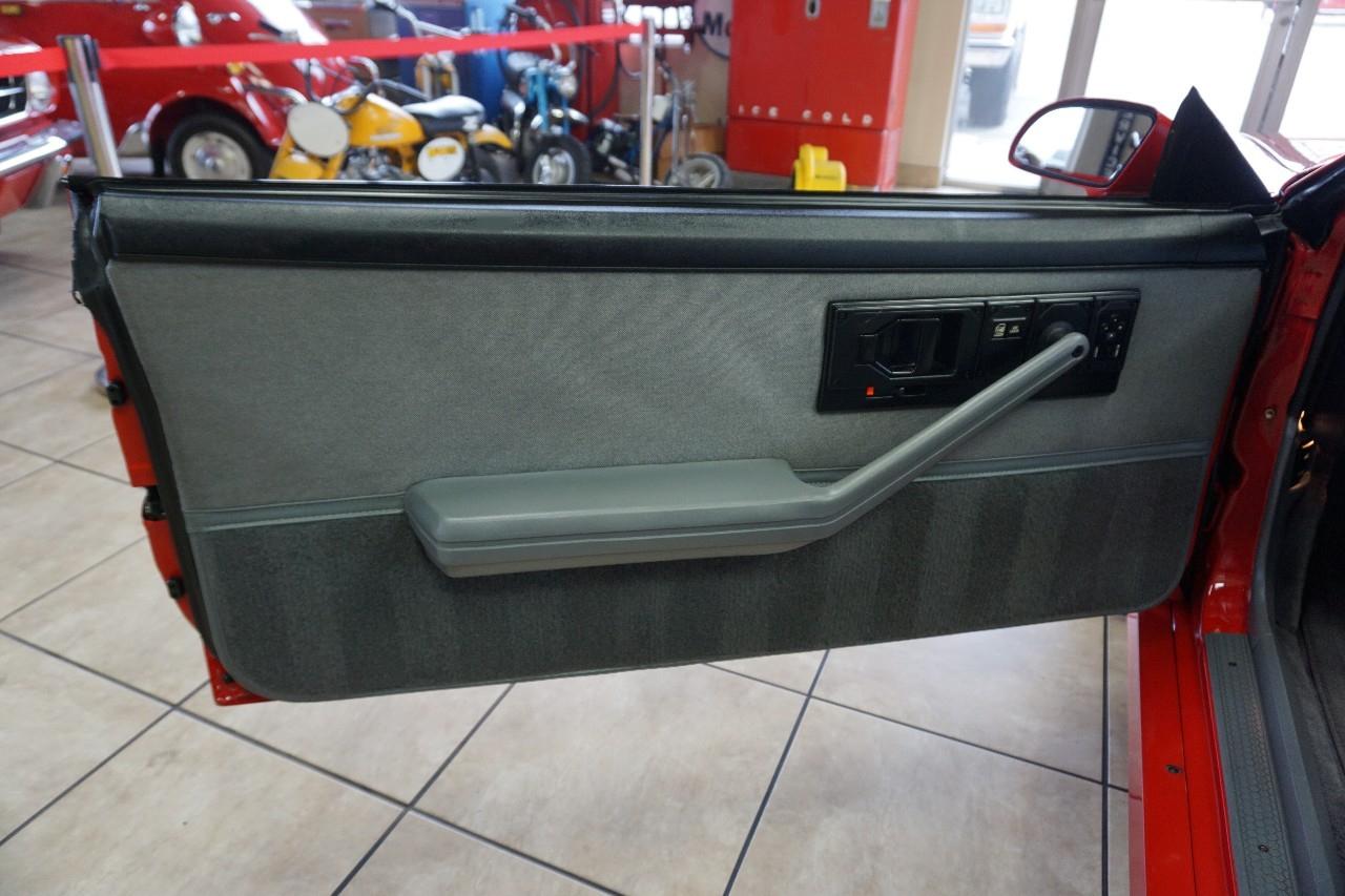 Chevrolet Camaro  1987