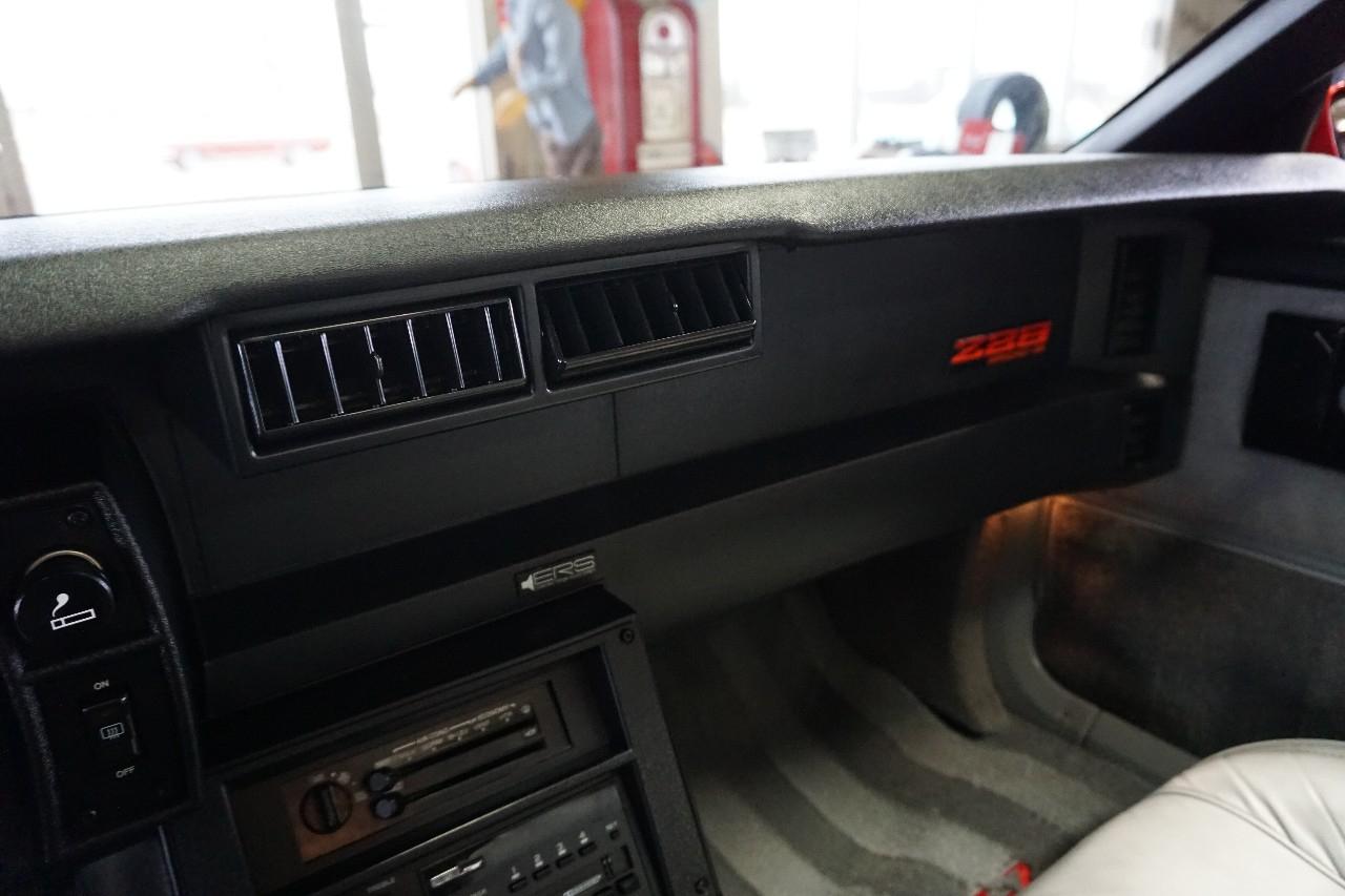 Chevrolet Camaro  1987