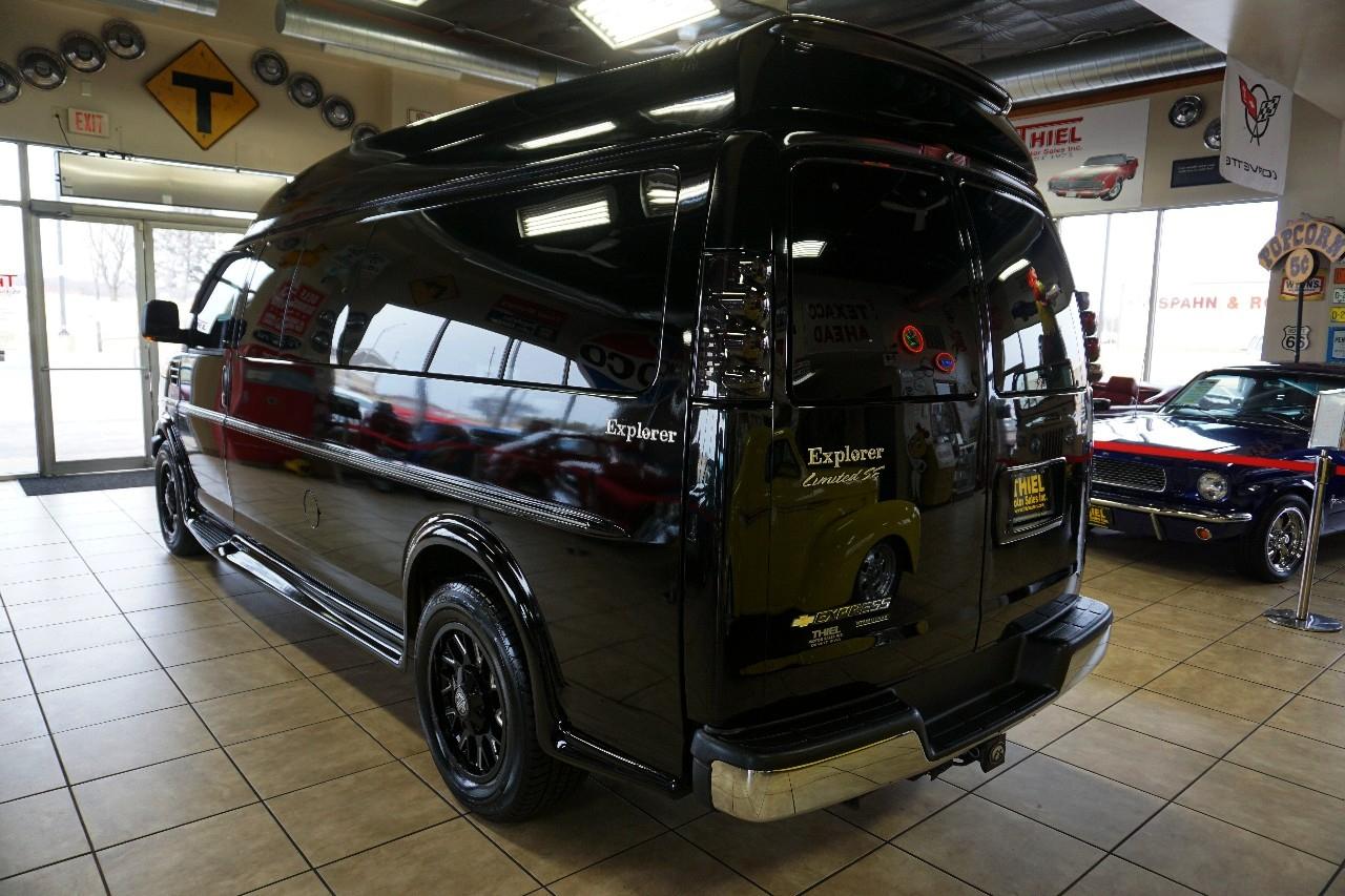 Chevrolet Express  2012