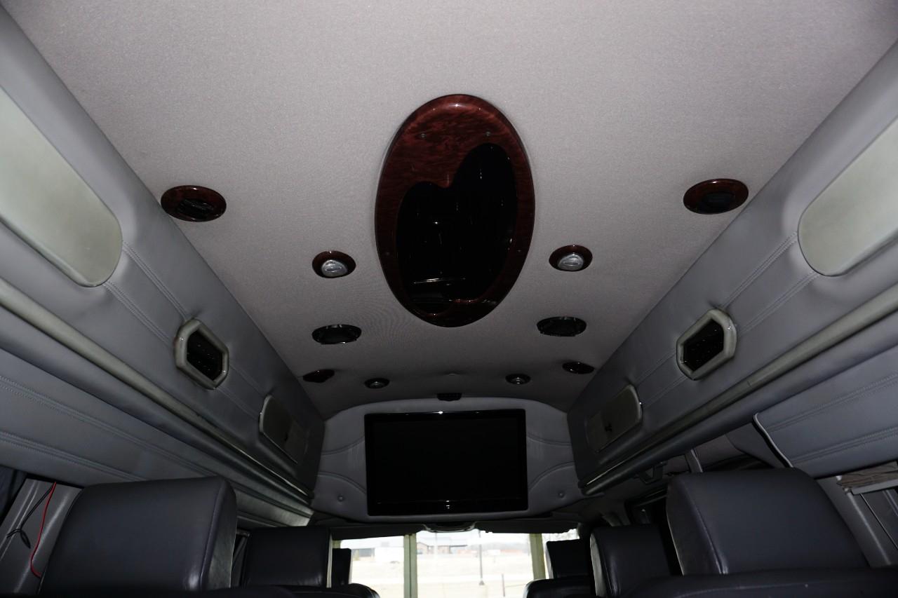 Chevrolet Express  2012