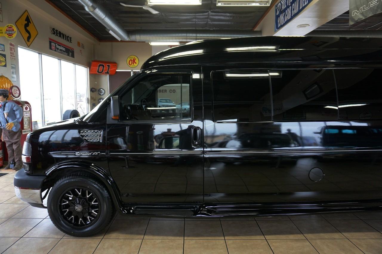 Chevrolet Express  2012