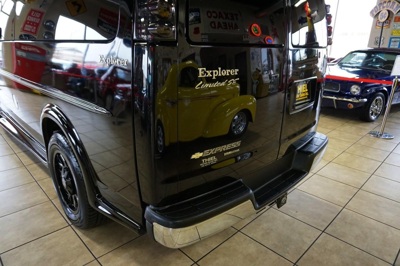 Chevrolet Express  2012