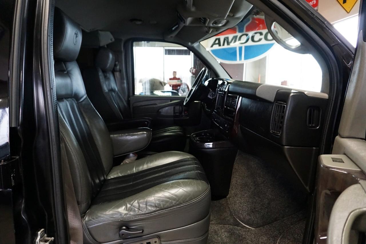 Chevrolet Express  2012