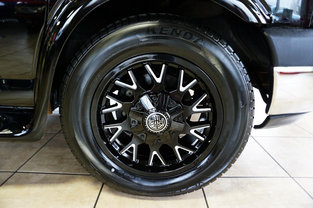 Chevrolet Express  2012