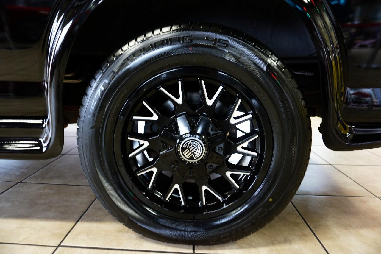 Chevrolet Express  2012