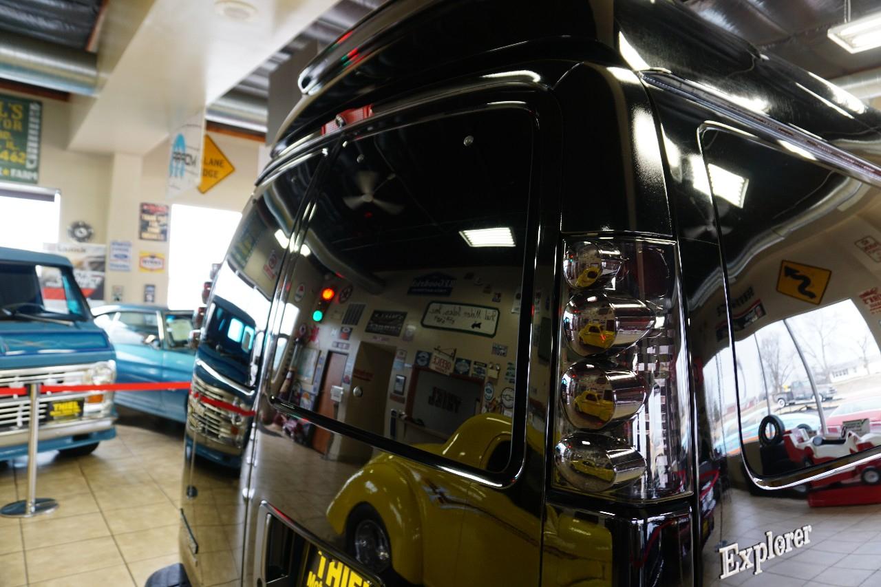 Chevrolet Express  2012