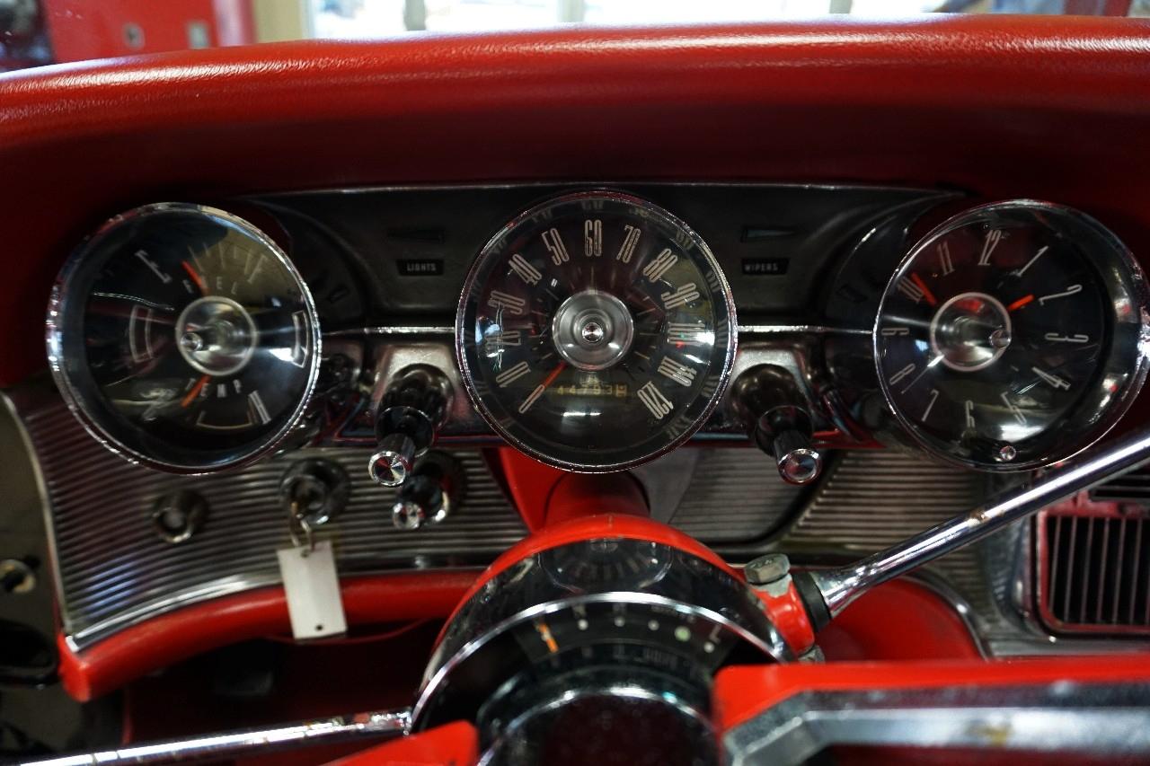 Ford Thunderbird  1963