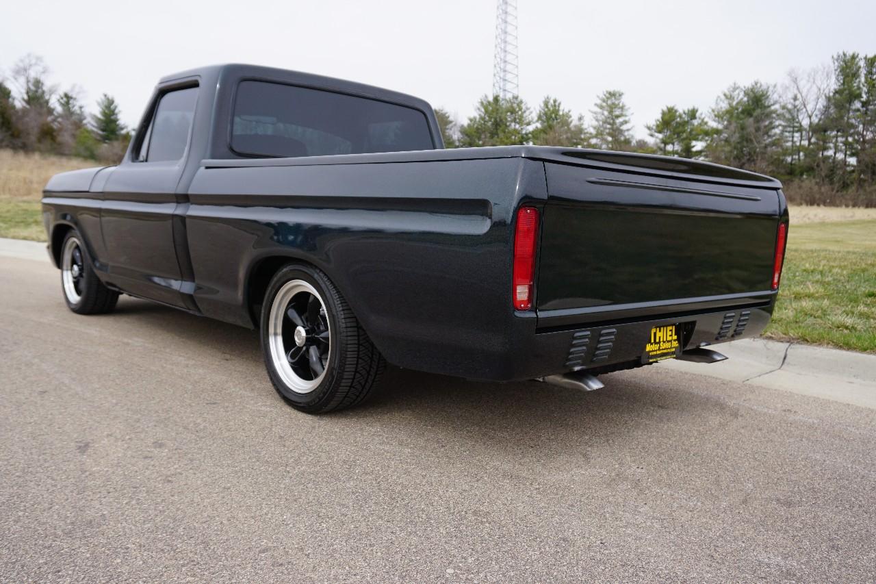 Ford F-100  1973