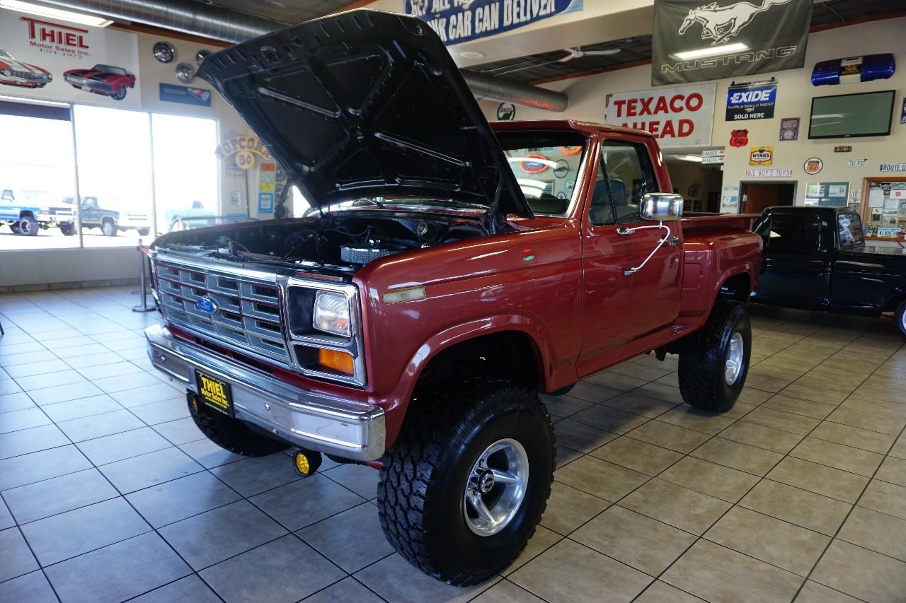 Ford F-150  1984