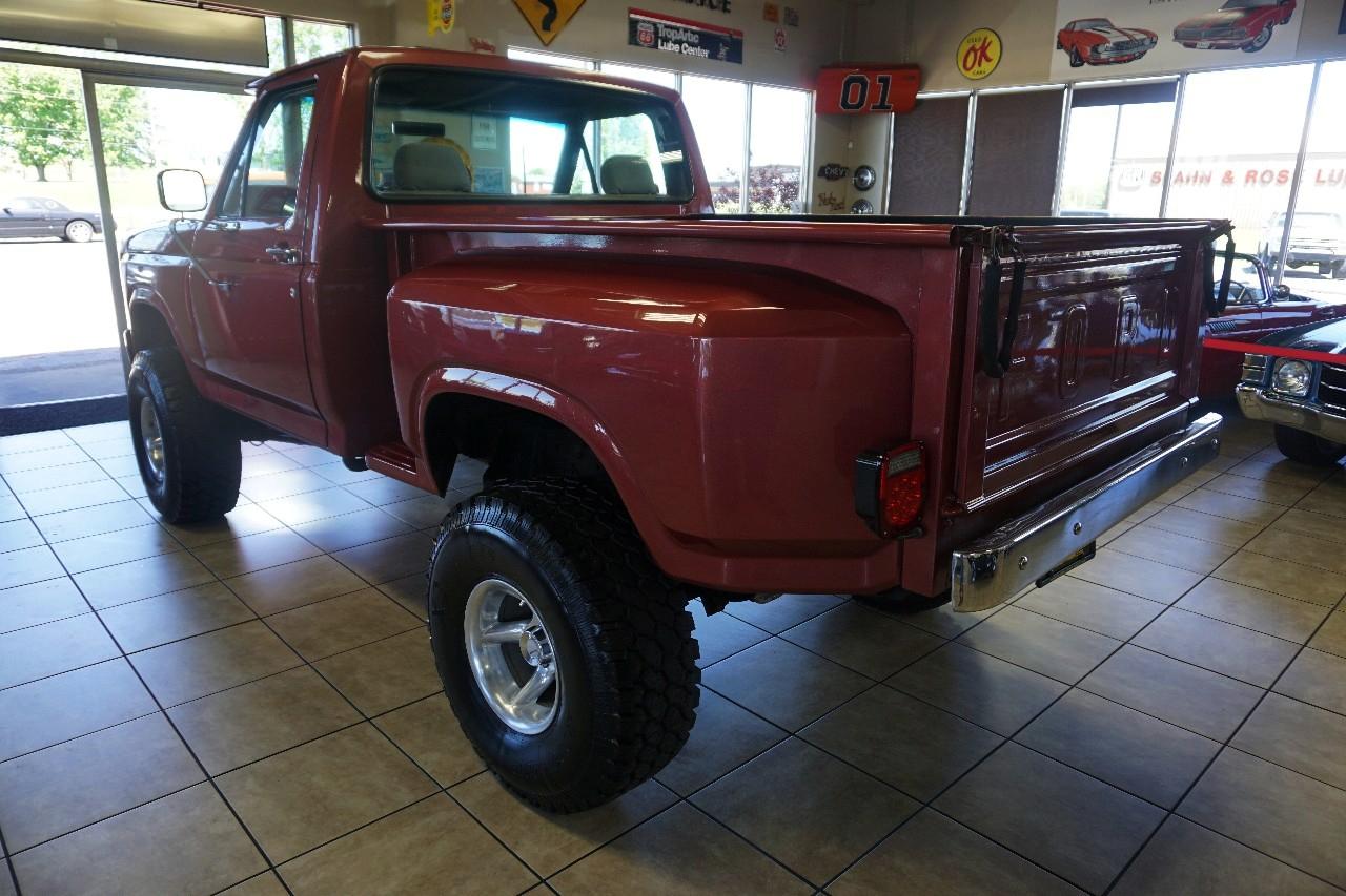 Ford F-150  1984