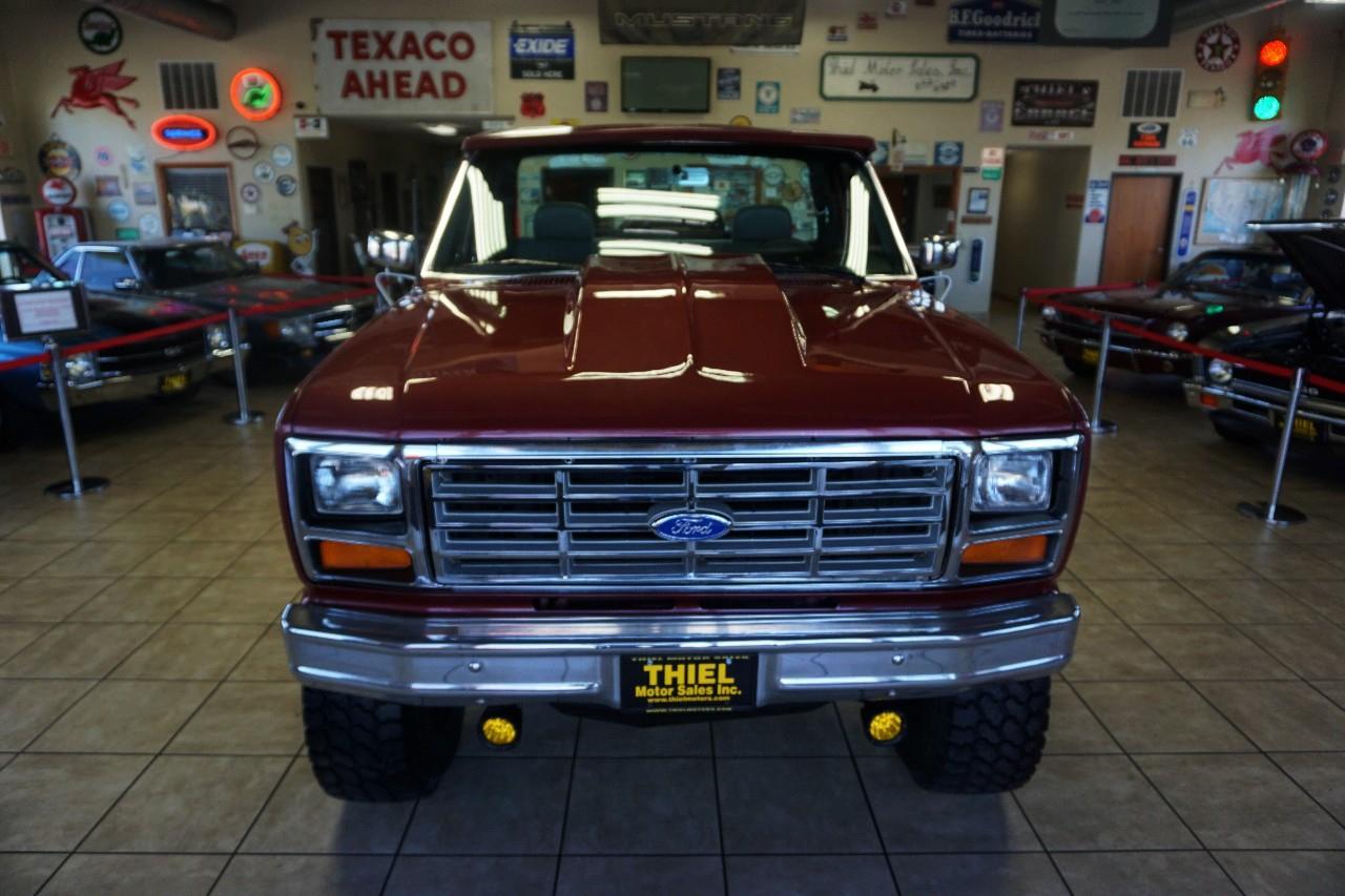 Ford F-150  1984