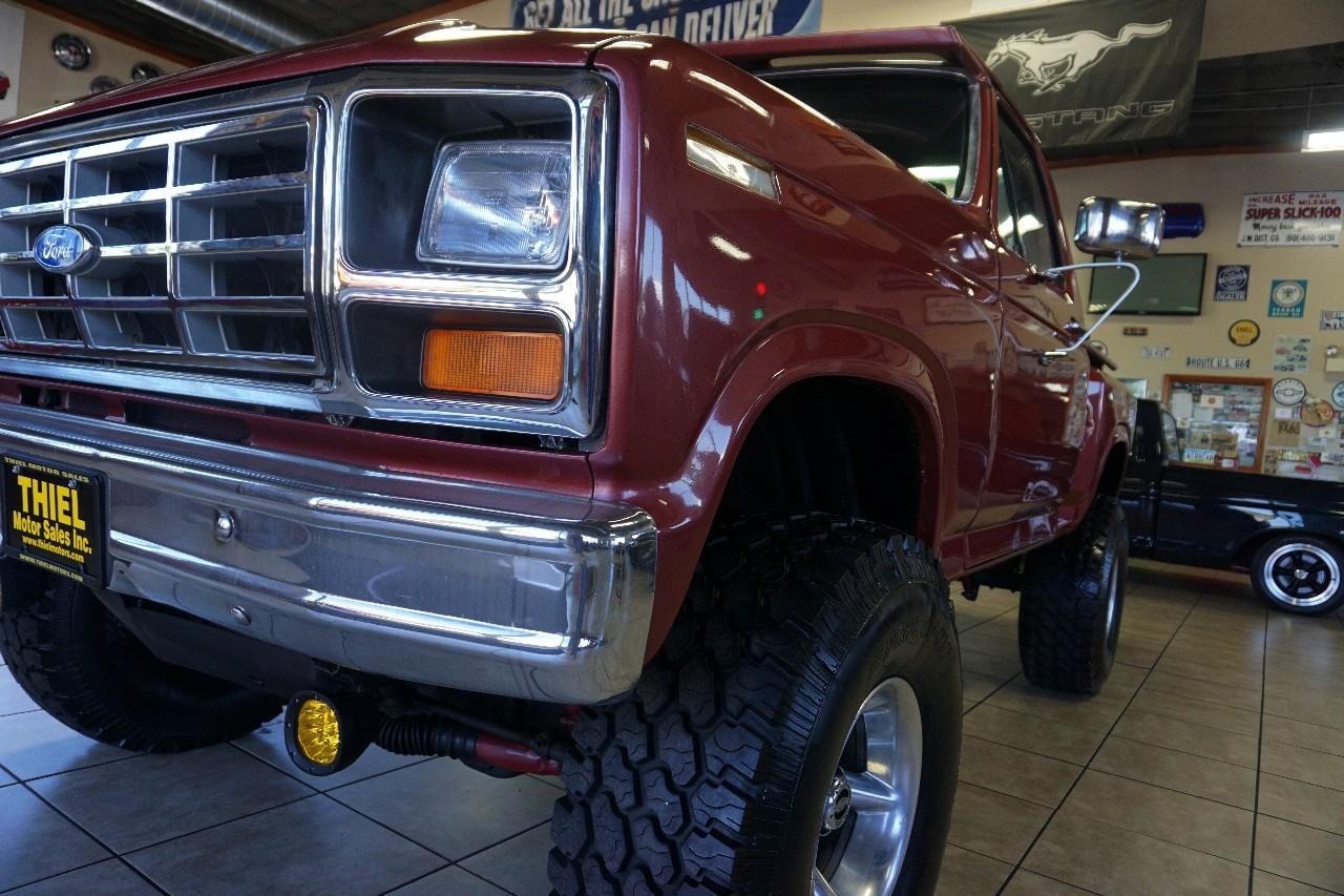 Ford F-150  1984