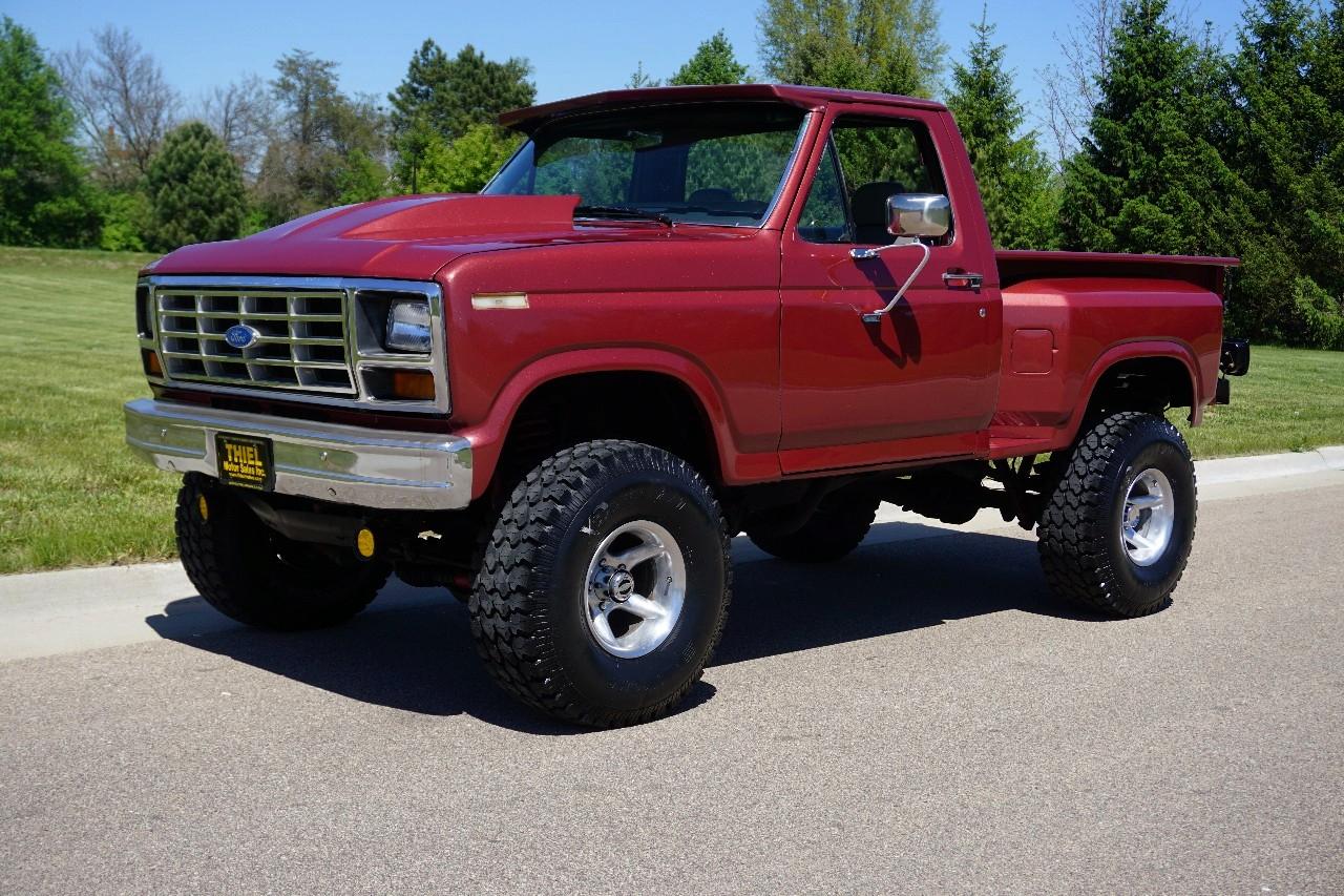 Ford F-150  1984