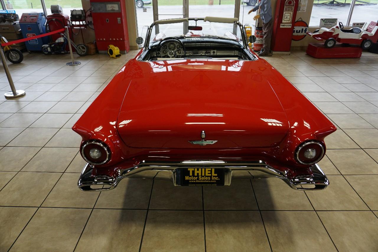 Ford Thunderbird  1957