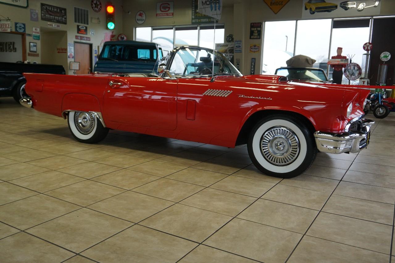 Ford Thunderbird  1957