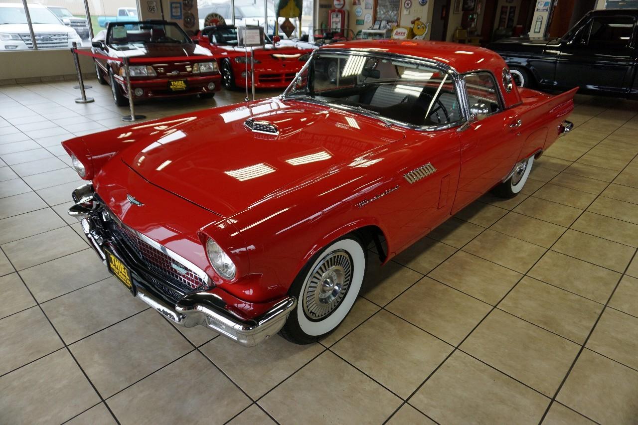 Ford Thunderbird  1957