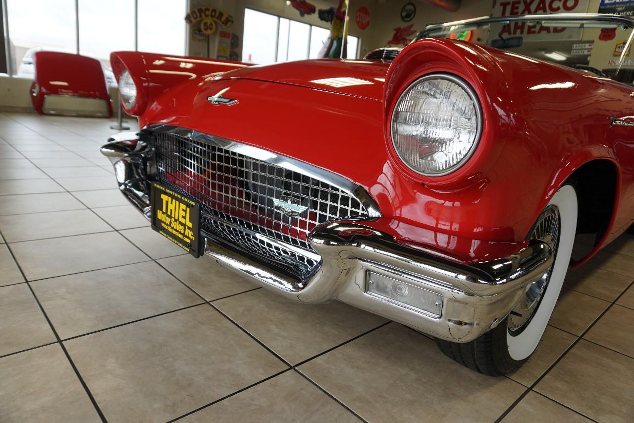 Ford Thunderbird  1957