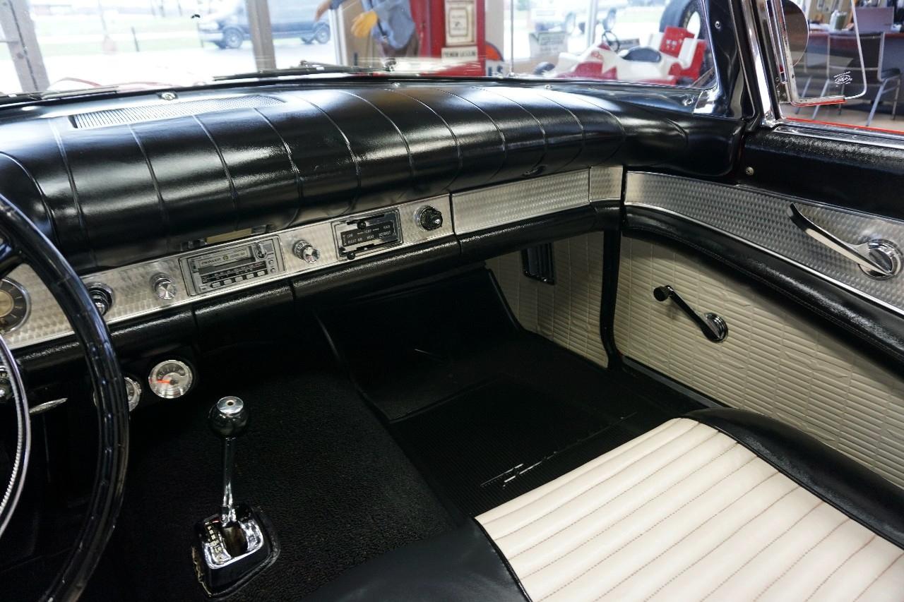 Ford Thunderbird  1957