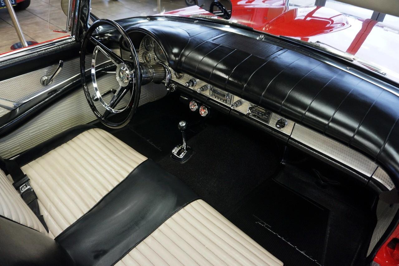 Ford Thunderbird  1957