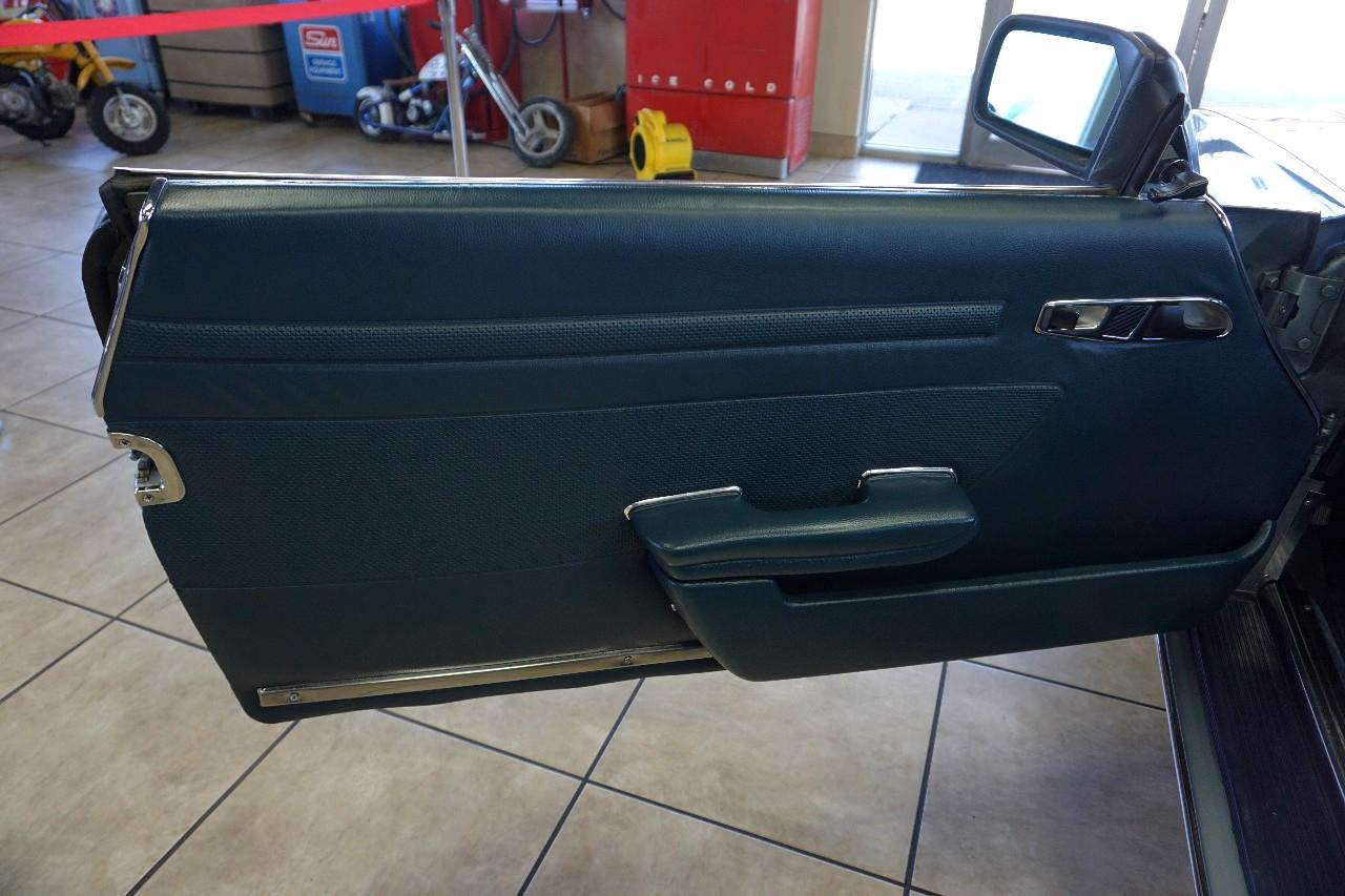 Mercedes-Benz 450 SL  1979