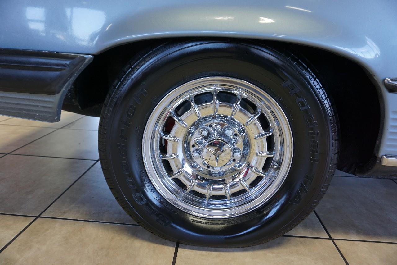 Mercedes-Benz 450 SL  1979