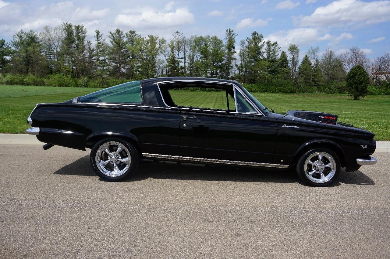 Plymouth Barracuda  1965