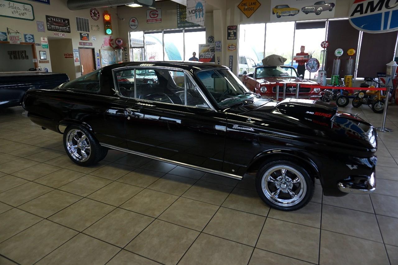 Plymouth Barracuda  1965