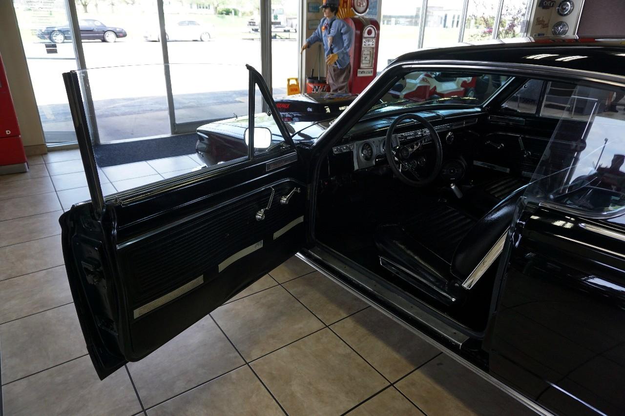 Plymouth Barracuda  1965