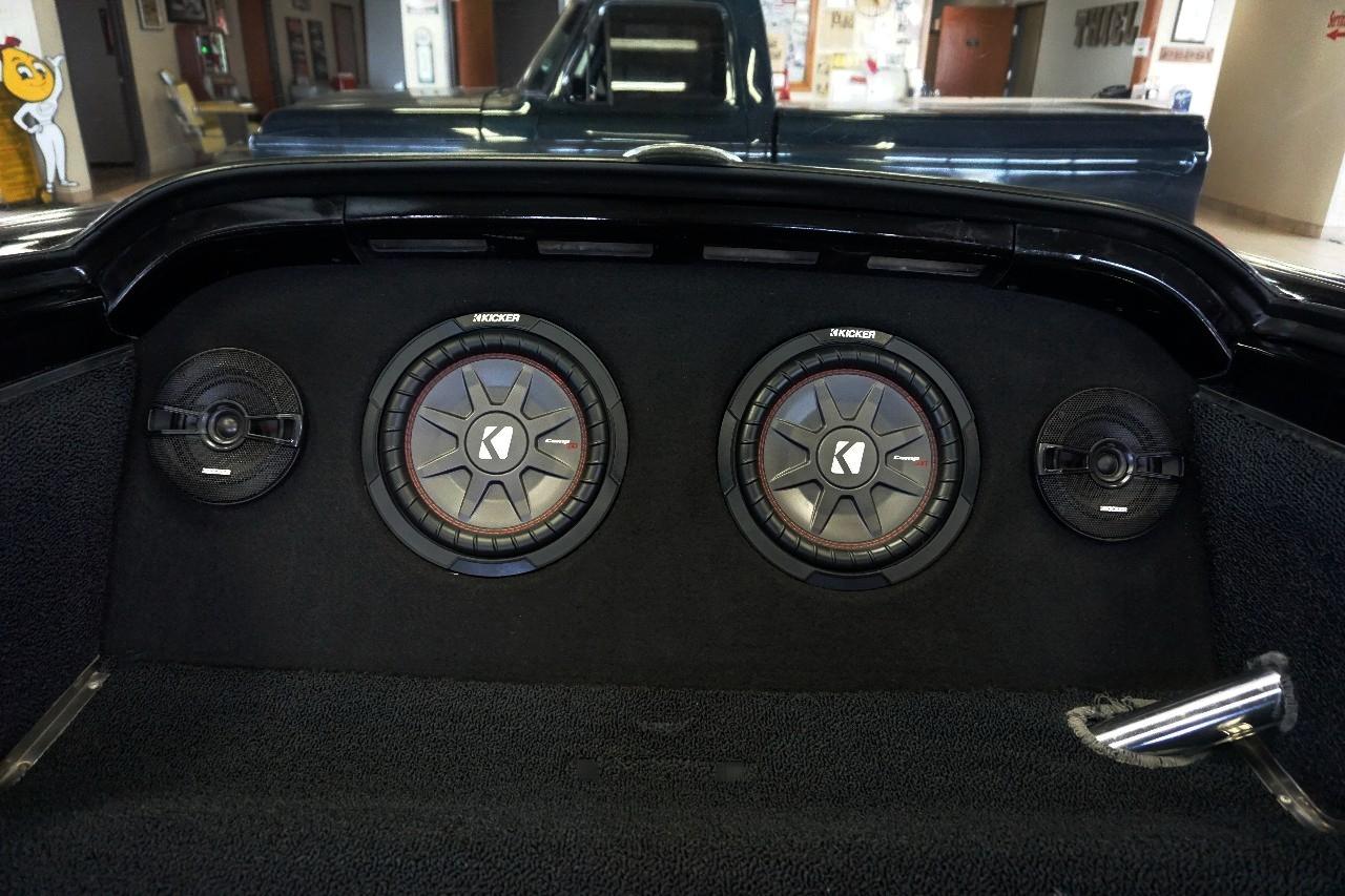 Plymouth Barracuda  1965