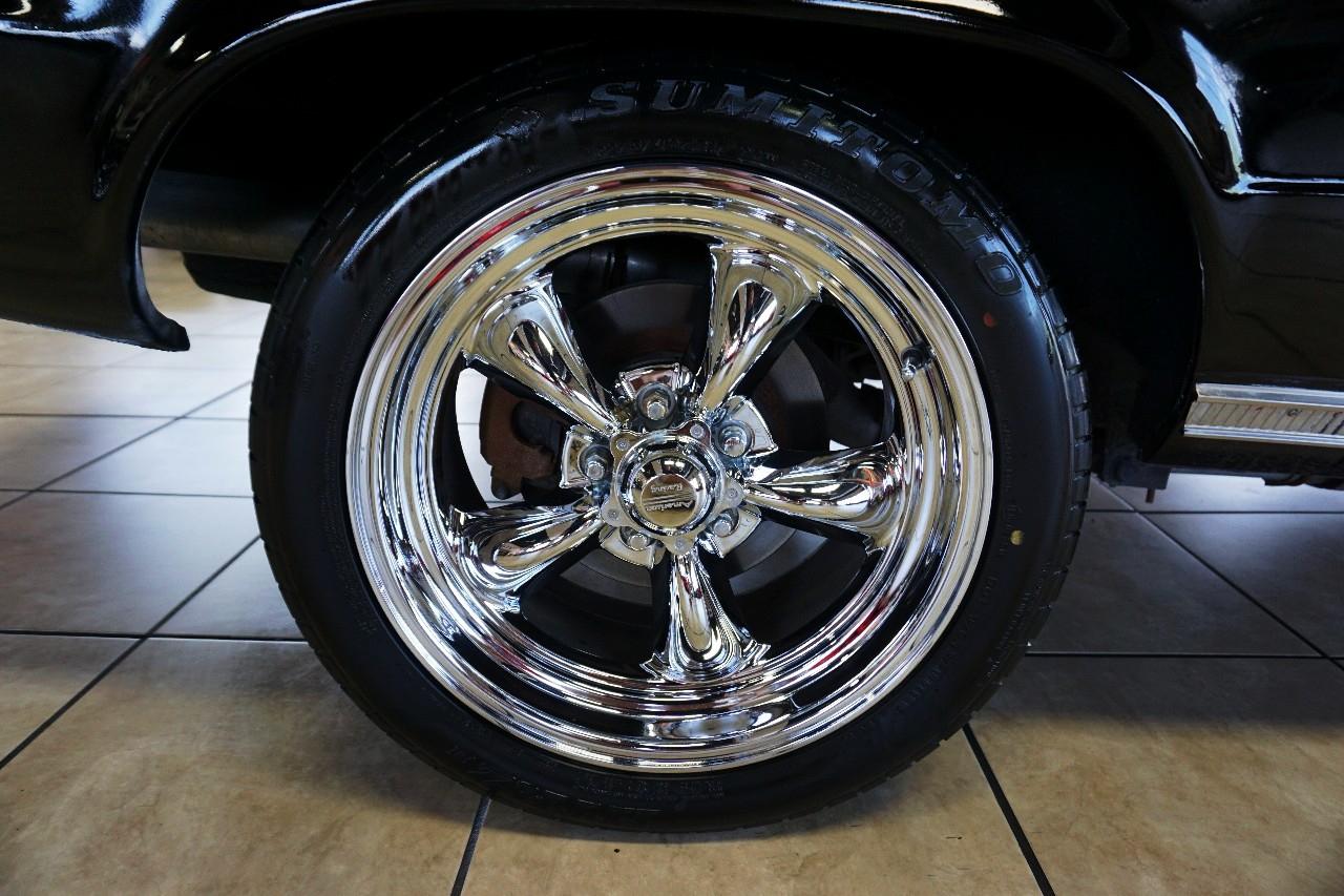 Plymouth Barracuda  1965