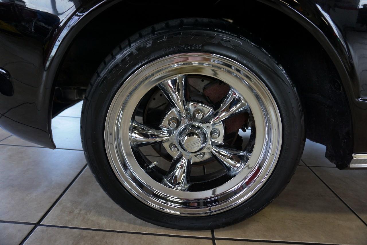 Plymouth Barracuda  1965