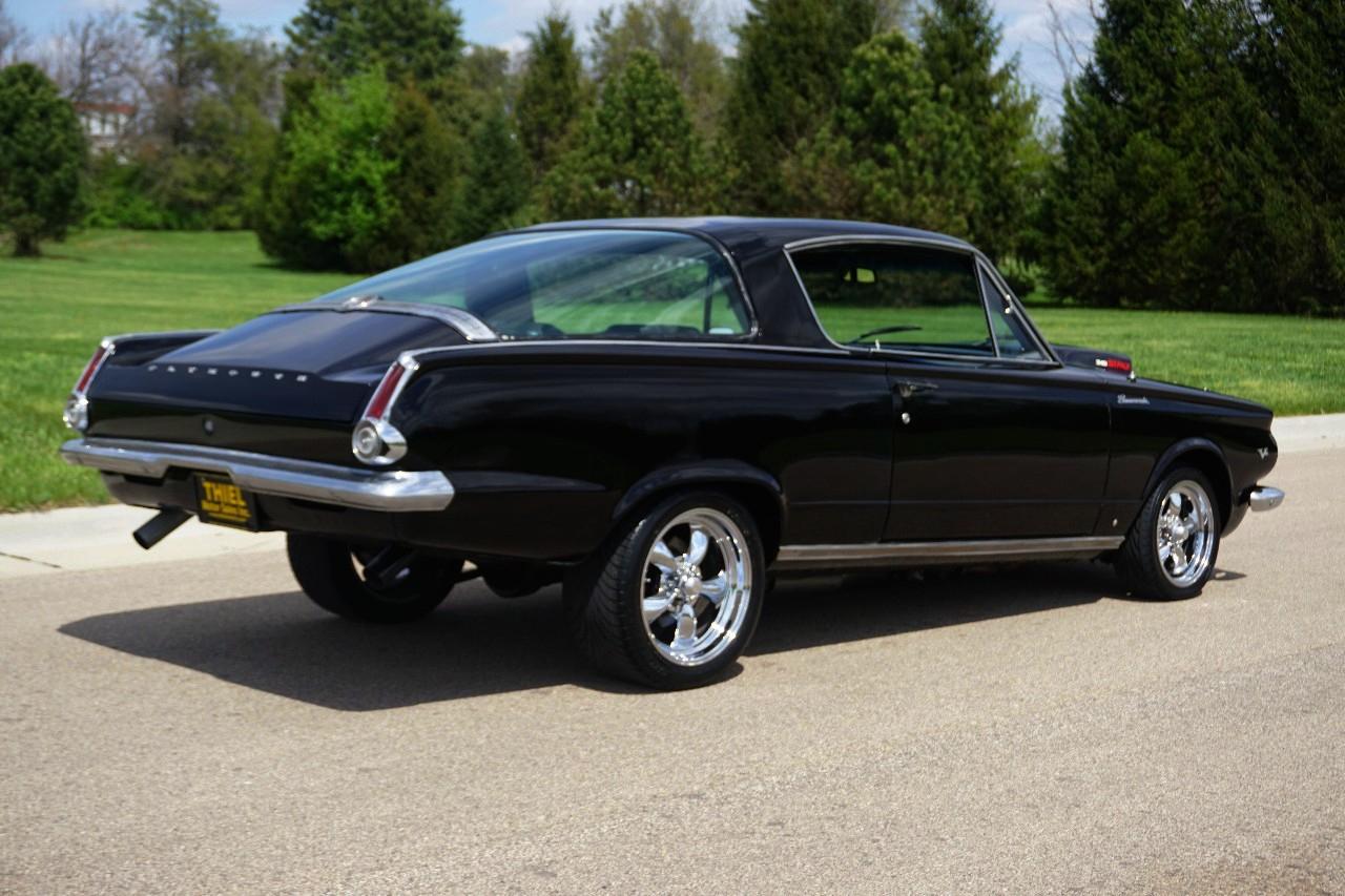Plymouth Barracuda  1965