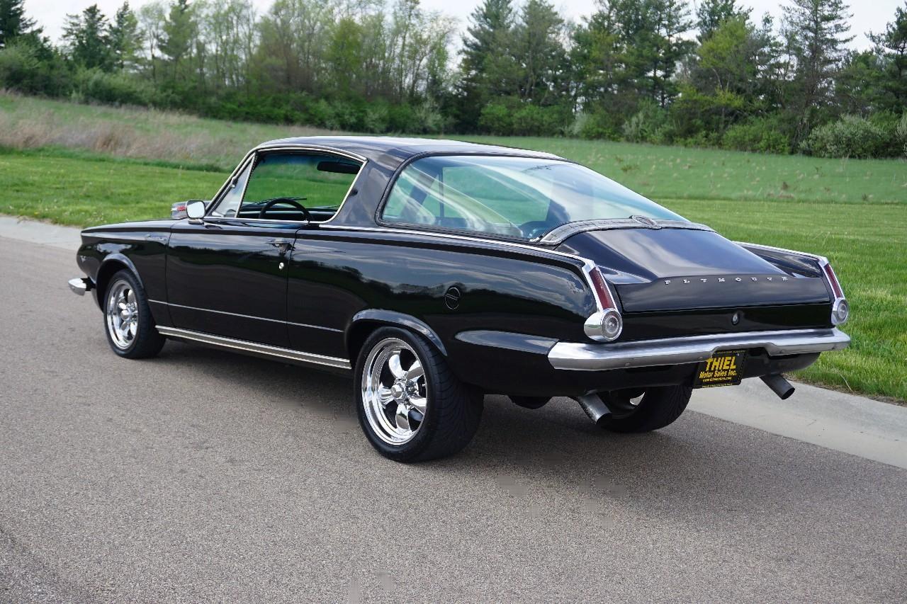 Plymouth Barracuda  1965