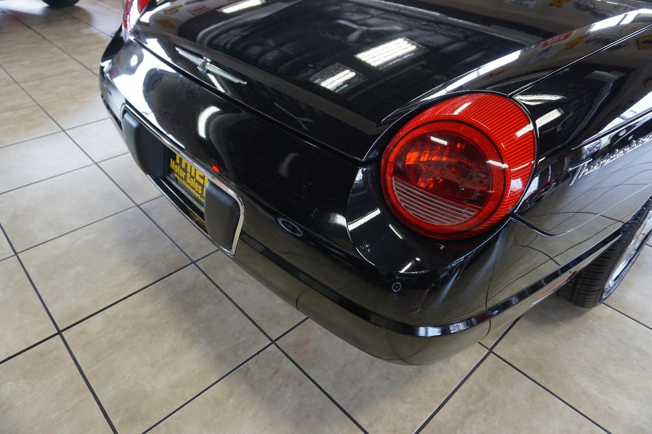 Ford Thunderbird  2003