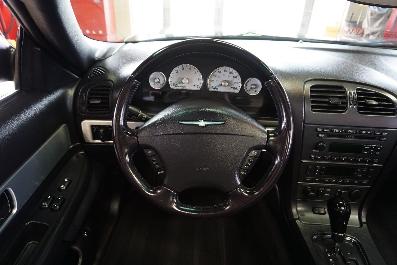 Ford Thunderbird  2003