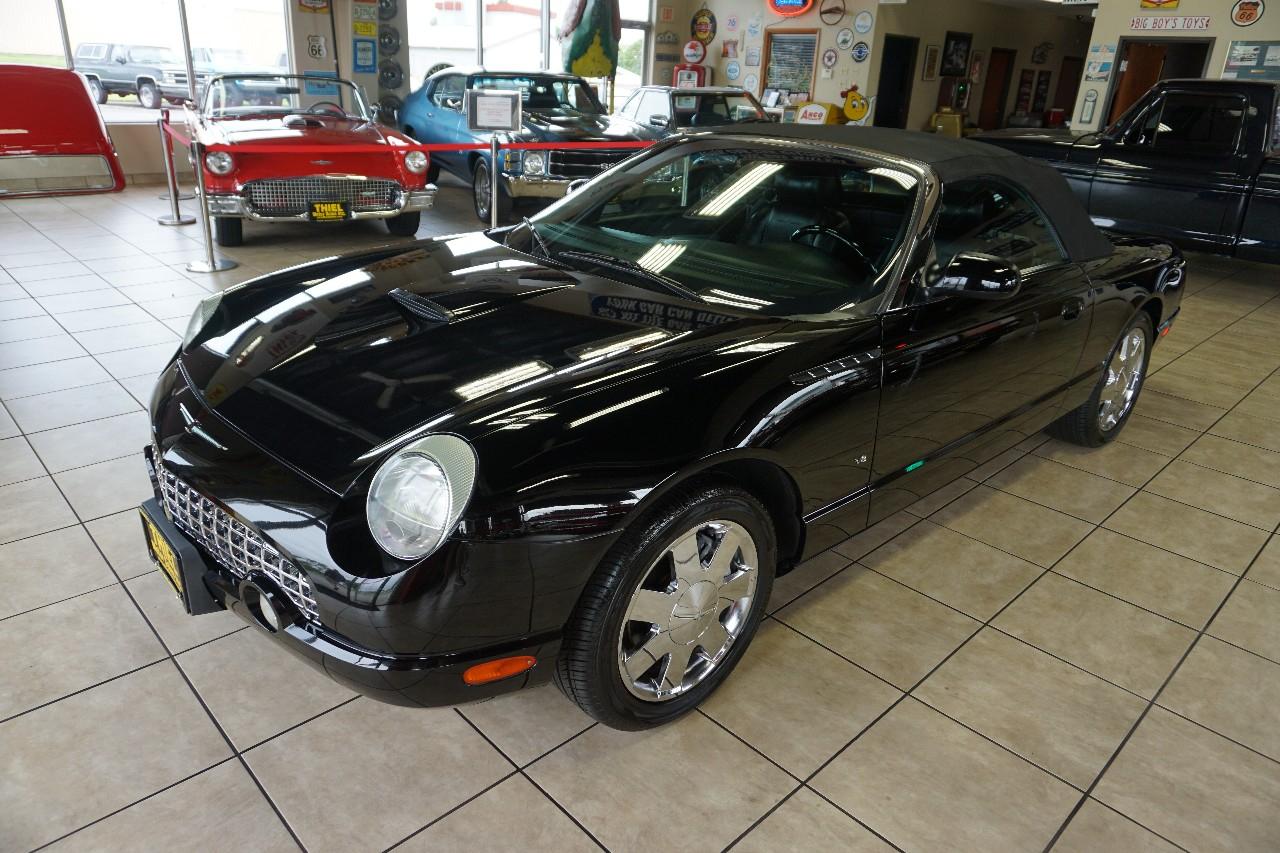 Ford Thunderbird  2003