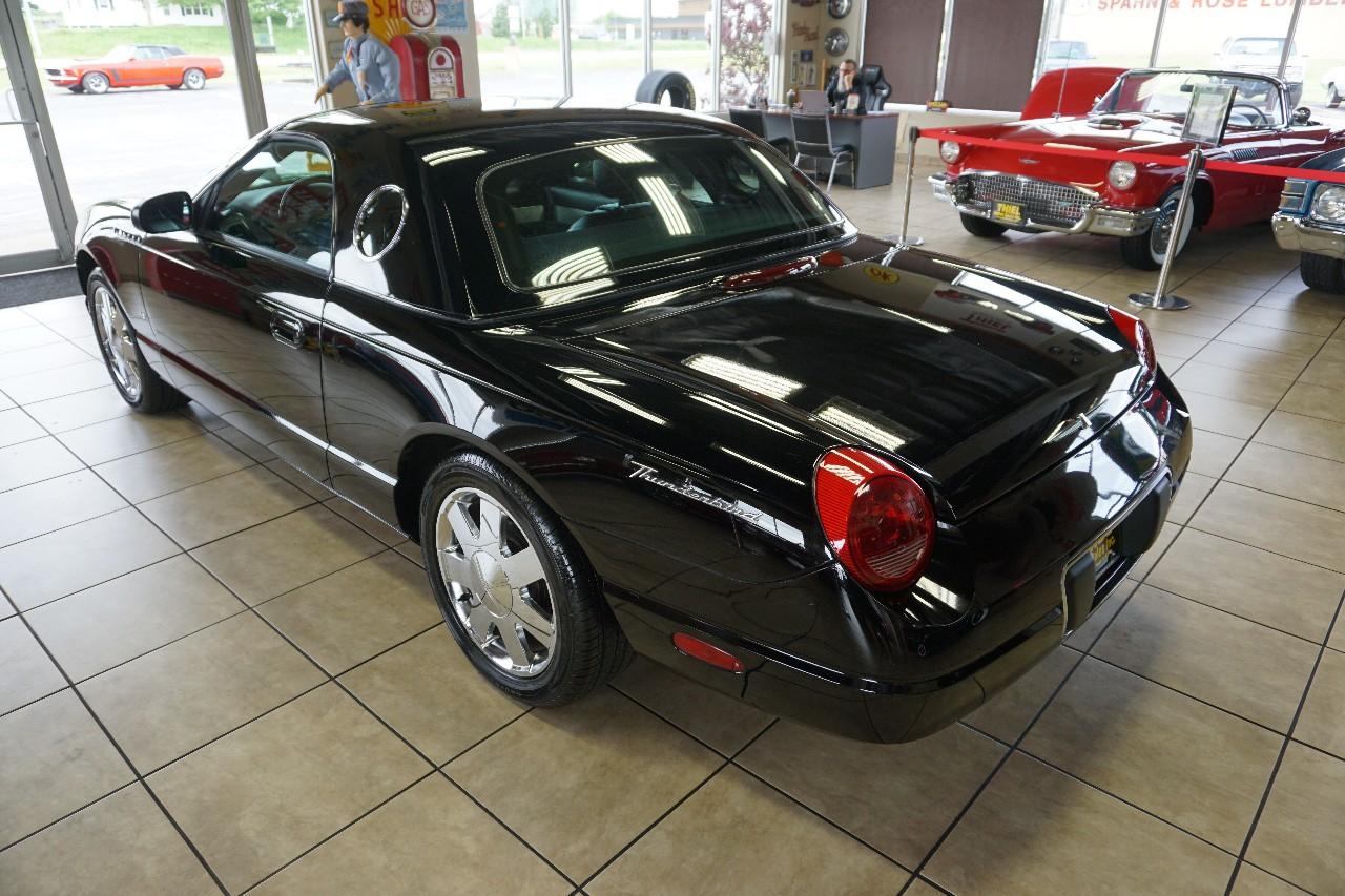 Ford Thunderbird  2003