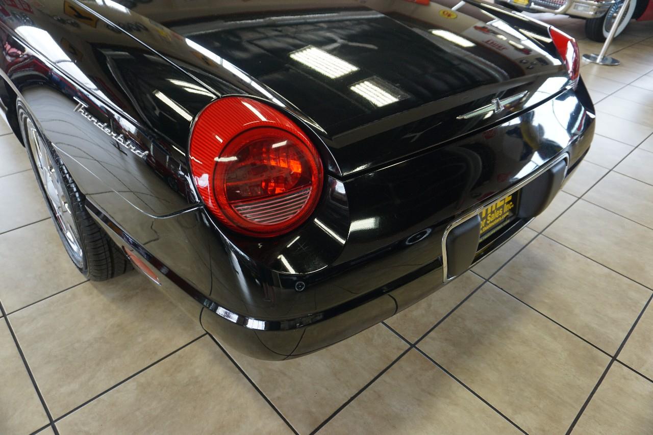 Ford Thunderbird  2003