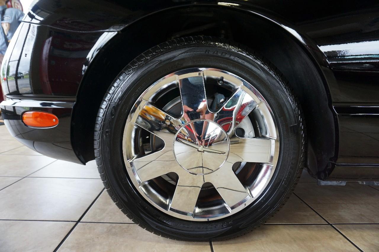 Ford Thunderbird  2003