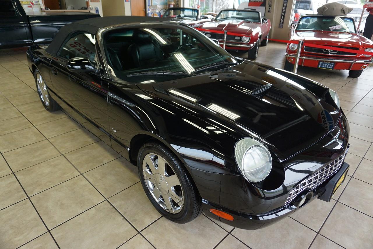 Ford Thunderbird  2003