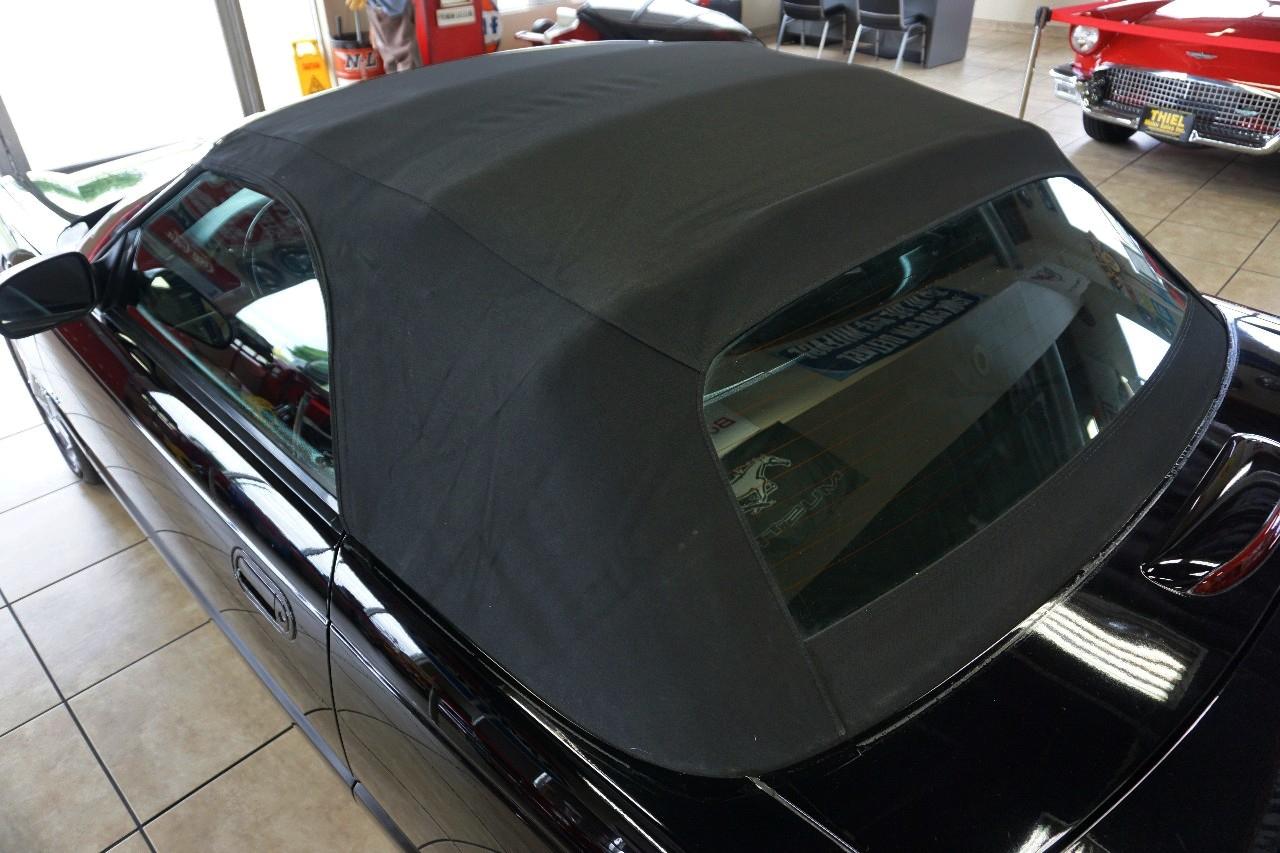 Ford Thunderbird  2003